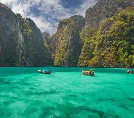 Coral reef experience in Kadmat Island Lakshadweep for honeymoon couples from Chennai