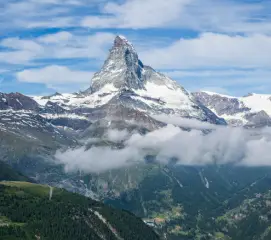 Interlaken alpine sightseeing for couples on a Switzerland honeymoon journey